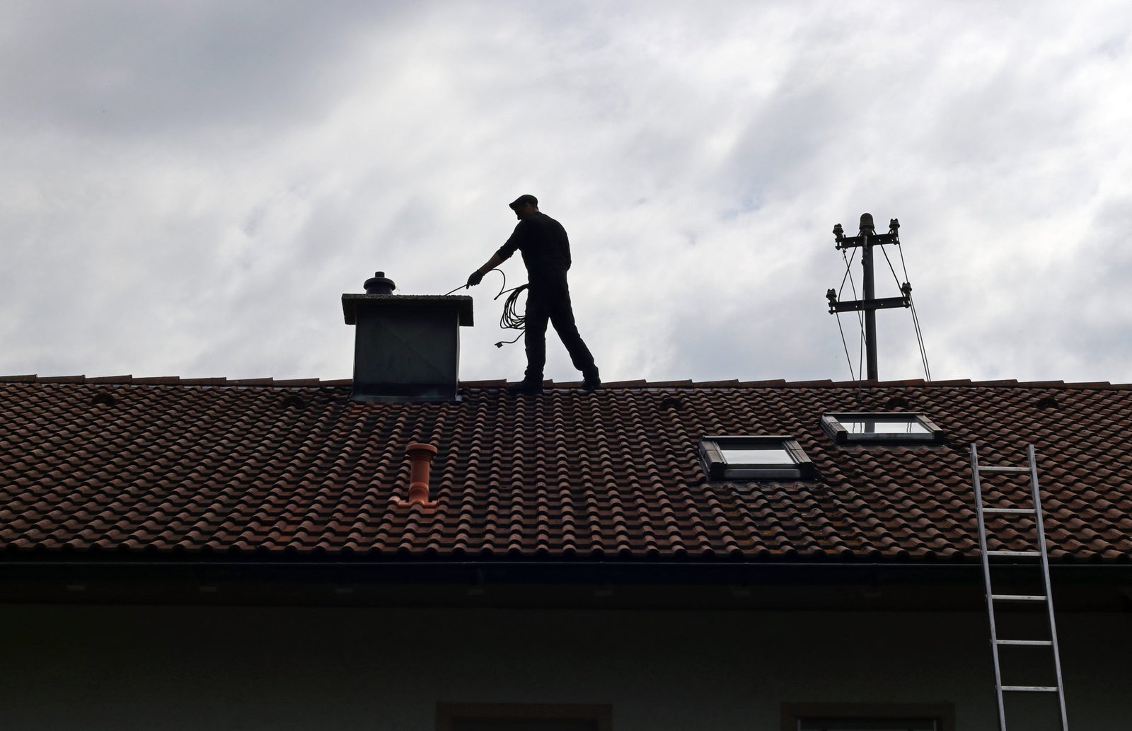 How Much Does a Chimney Sweep Cost